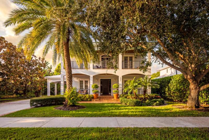 4 bedroom Single Family Residence at 1002 NW 1st Avenue, Pine View Estates, Delray Beach — photo 1