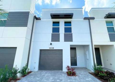 1648 Lindley Street, home for sale in West Palm Beach 33407