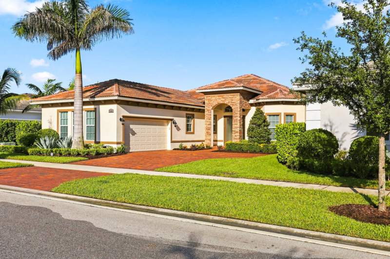 3 bedroom Single Family Residence at 8632 SW Felicita Way, Verano, Port St. Lucie — photo 2