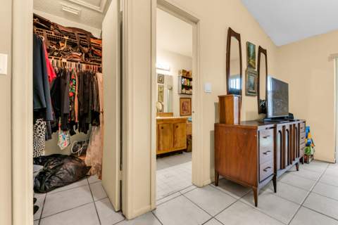 4941 NW 83rd Avenue, Lauderhill FL - photo 18 of 39