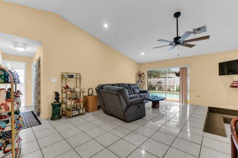 4941 NW 83rd Avenue, Lauderhill FL - photo 15 of 39