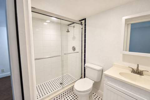 5220 Las Verdes Circle #220, Delray Beach FL - photo 8 of 30