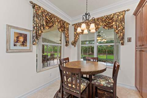 11025 Carmelcove Circle, Boynton Beach FL - photo 11 of 67