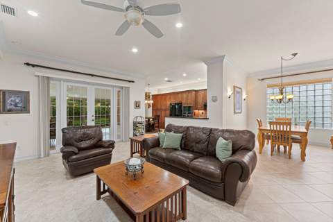 11025 Carmelcove Circle, Boynton Beach FL - photo 9 of 67