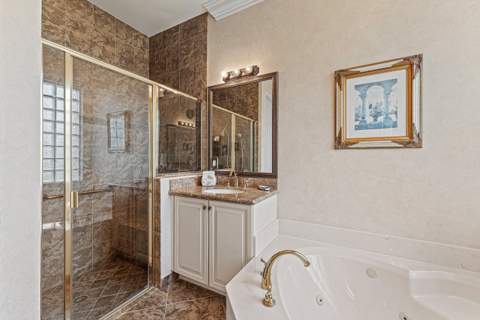 11025 Carmelcove Circle, Boynton Beach FL - photo 19 of 67