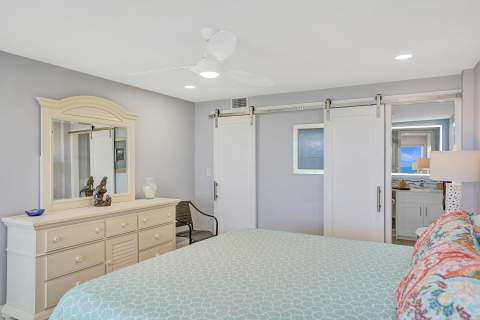 1169 Hillsboro Mile #203, Hillsboro Beach FL - photo 24 of 87
