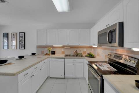22791 Trelawny Terrace #D, Boca Raton FL - photo 15 of 38