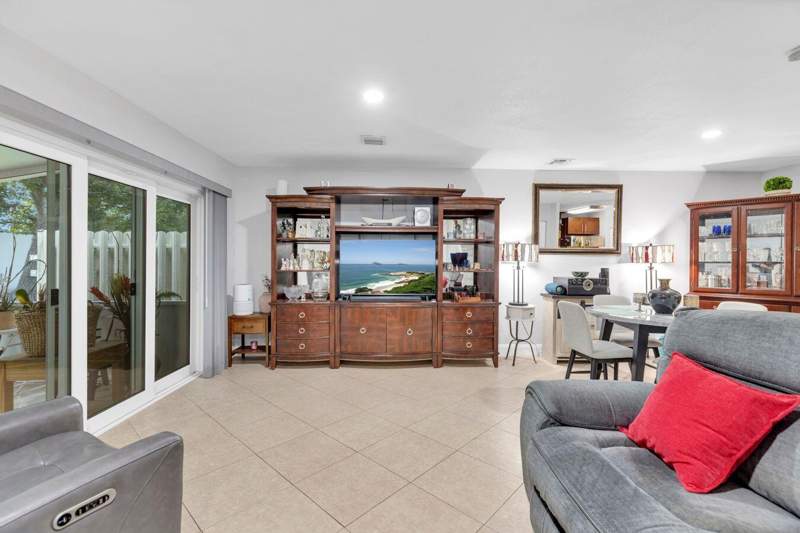 3 bedroom Townhouse at 1375 SW 48th Terrace, Waterways, Deerfield Beach — photo 5