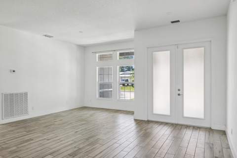 1791 SW Effland Avenue, Port St. Lucie FL - photo 11 of 53