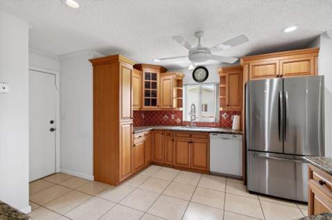 6049 Dusenburg Road, Delray Beach FL - photo 11 of 64