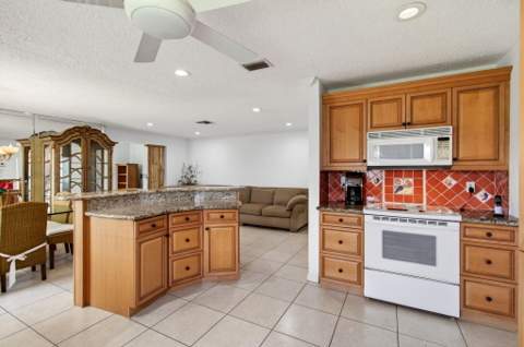 6049 Dusenburg Road, Delray Beach FL - photo 14 of 64