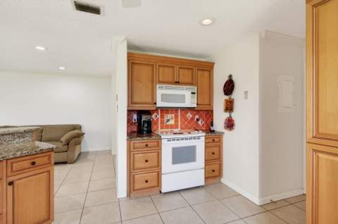 6049 Dusenburg Road, Delray Beach FL - photo 15 of 64