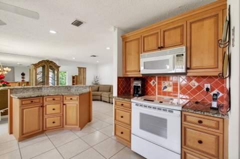 6049 Dusenburg Road, Delray Beach FL - photo 16 of 64