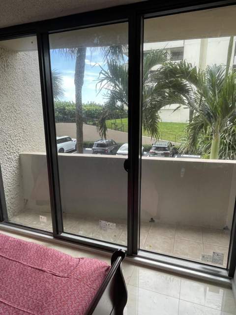4200 N Ocean Drive #1-103, Riviera Beach FL - photo 18 of 20