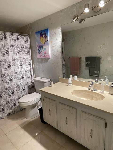 4200 N Ocean Drive #1-103, Riviera Beach FL - photo 16 of 20