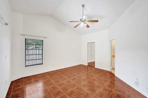11330 SW 8th Place, Pembroke Pines FL - photo 24 of 34