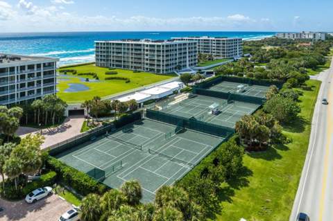 2100 S Ocean Boulevard #402, Palm Beach FL - photo 19 of 22