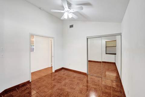 11330 SW 8th Place, Pembroke Pines FL - photo 21 of 34