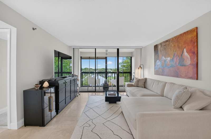 2 bedroom Condominium at 1863 Bridgewood Drive, Bridgewood, Boca Raton — photo 1