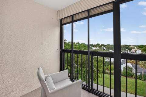 1863 Bridgewood Drive, Boca Raton FL - photo 22 of 64