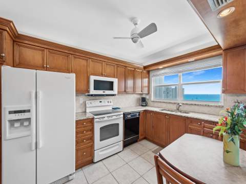 3310 S Ocean Boulevard #928d, Highland Beach FL - photo 9 of 40