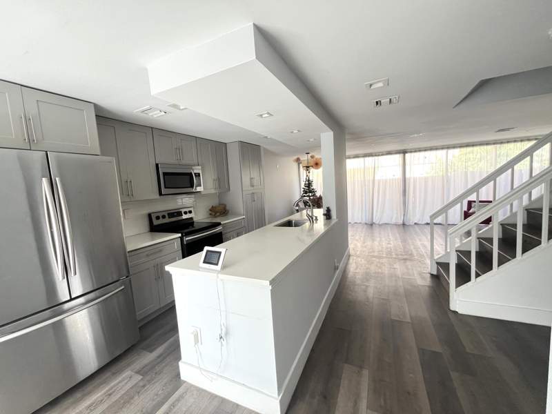 3 bedroom Condominium at 852 NW 81st Avenue #3, Townhouses At Jacaranda Condo 4, Plantation — photo 4
