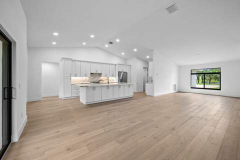 5725 Aspen Green Court, Delray Beach FL - photo 6 of 42