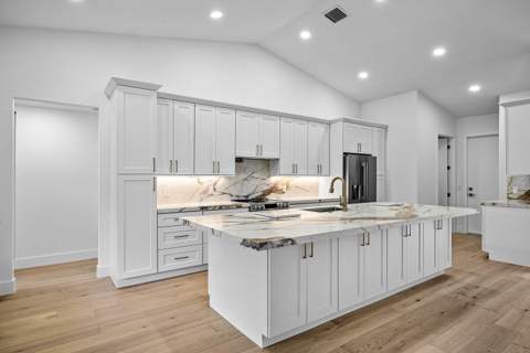5725 Aspen Green Court, Delray Beach FL - photo 12 of 42