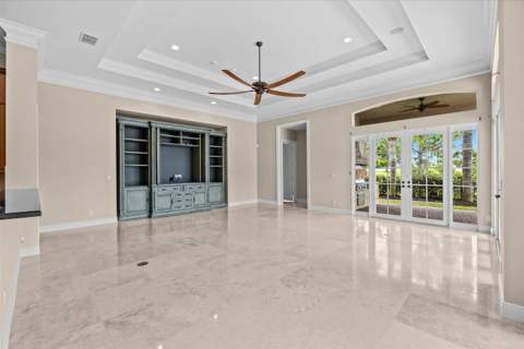 102 SE Rio Casarano, Port St. Lucie FL - photo 13 of 58