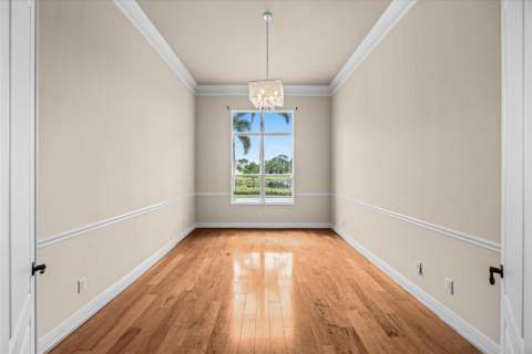 102 SE Rio Casarano, Port St. Lucie FL - photo 21 of 58
