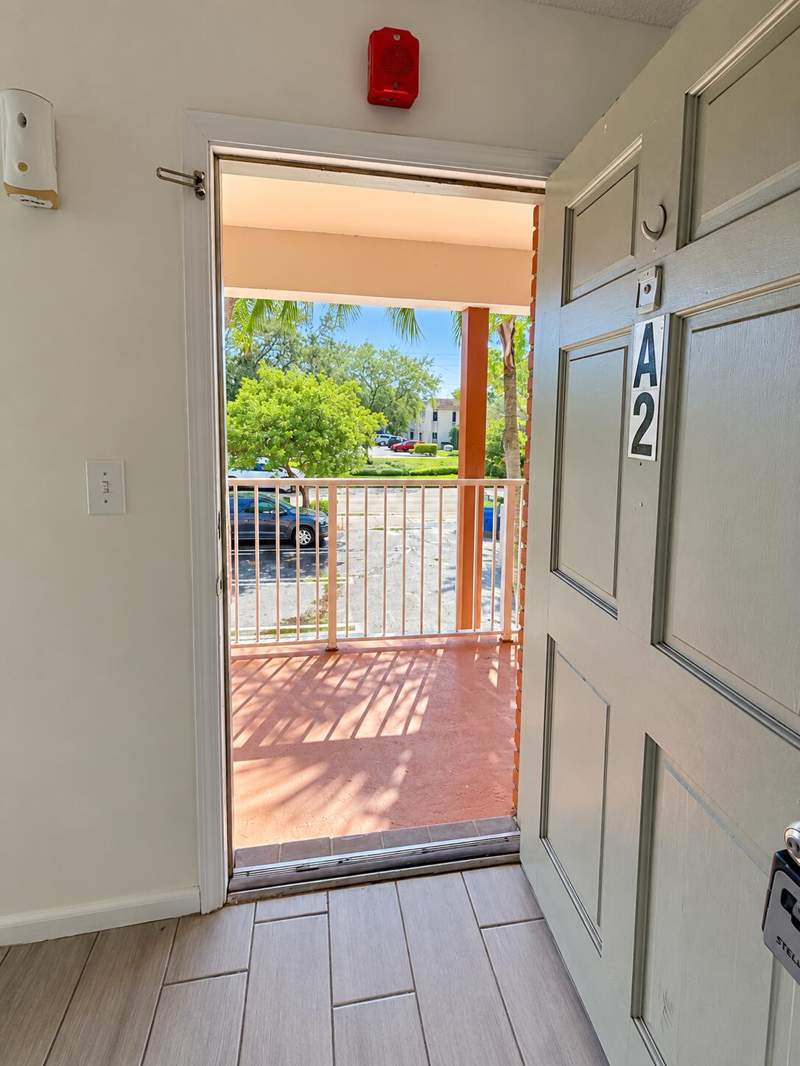 2 bedroom Condominium at 3100 Coral Springs Drive #2A, Villas At Coral Springs, Coral Springs — photo 2