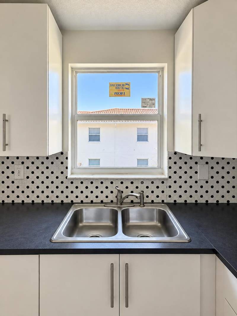 2 bedroom Condominium at 3100 Coral Springs Drive #2A, Villas At Coral Springs, Coral Springs — photo 5