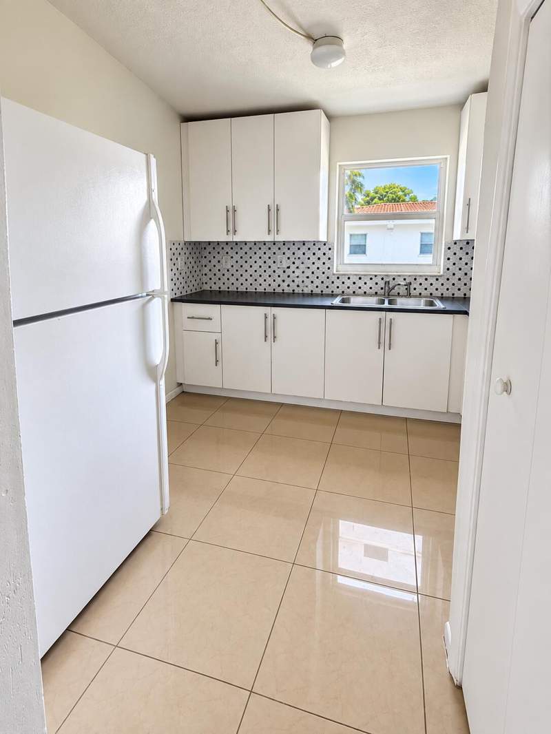 2 bedroom Condominium at 3100 Coral Springs Drive #2A, Villas At Coral Springs, Coral Springs — photo 3