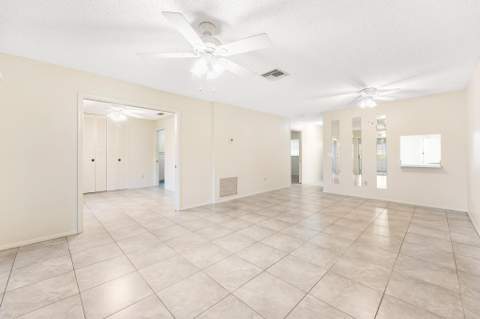 5725 Fernley Drive #47, West Palm Beach FL - photo 13 of 41