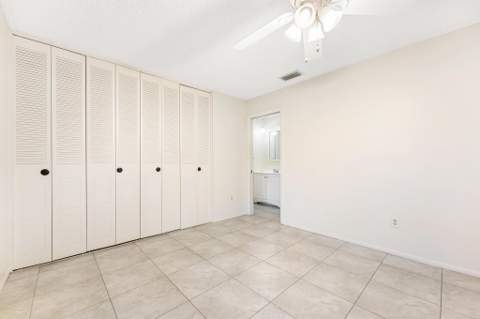 5725 Fernley Drive #47, West Palm Beach FL - photo 23 of 41