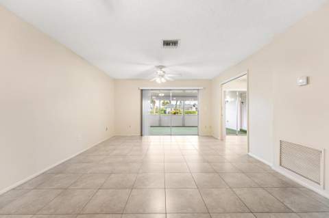 5725 Fernley Drive #47, West Palm Beach FL - photo 17 of 41