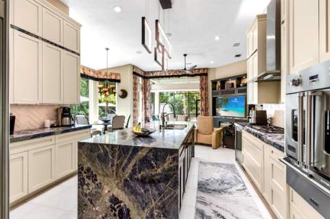 6903 Royal Orchid Circle, Delray Beach FL - photo 15 of 56