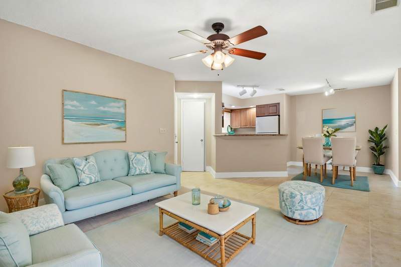 2 bedroom Condominium at 3350 Pinewalk Drive #1411, Coral Key Condo, Margate — photo 2