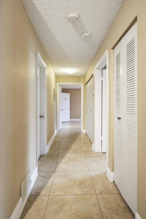 3350 Pinewalk Drive #1411, Margate FL - photo 12 of 29