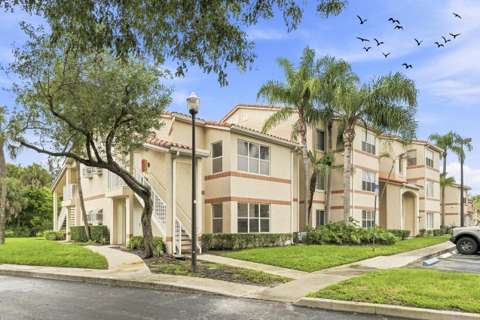 3350 Pinewalk Drive #1411, home for sale in Margate 33063