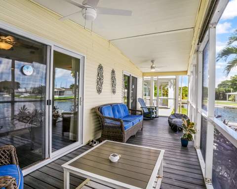 5420 Lagoon Drive, Fort Lauderdale FL - photo 10 of 54