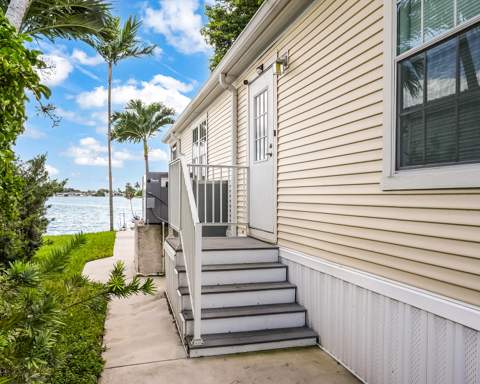 5420 Lagoon Drive, Fort Lauderdale FL - photo 18 of 54