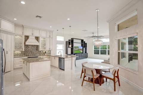 8202 Alpine Ridge Road, Boynton Beach FL - photo 6 of 46
