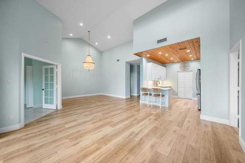 225 N Lakeshore Drive, Hypoluxo FL - photo 15 of 89