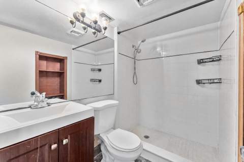 3750 Victoria Drive, West Palm Beach FL - photo 12 of 23