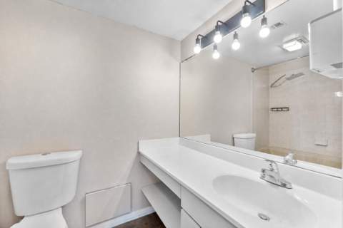 3750 Victoria Drive, West Palm Beach FL - photo 15 of 23