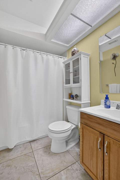 2690 N Nob Hill Road, Sunrise FL - photo 17 of 19