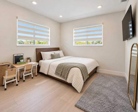 202 SW 52nd Avenue, Plantation FL - photo 8 of 11