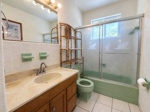 6884 NW 12th Street, Plantation FL - photo 9 of 17