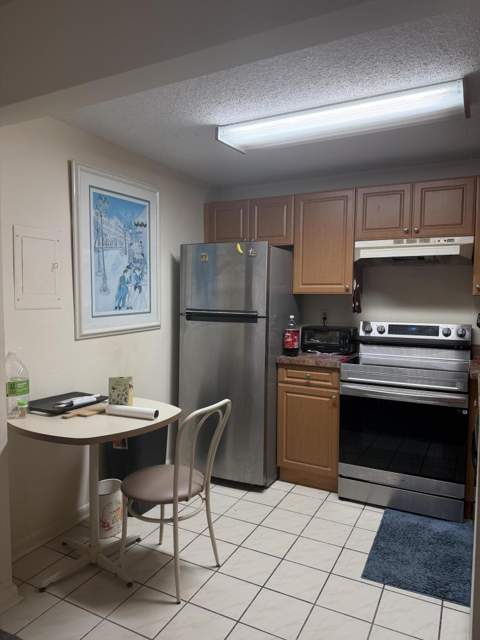 17 Burgundy A, Delray Beach FL - photo 8 of 74